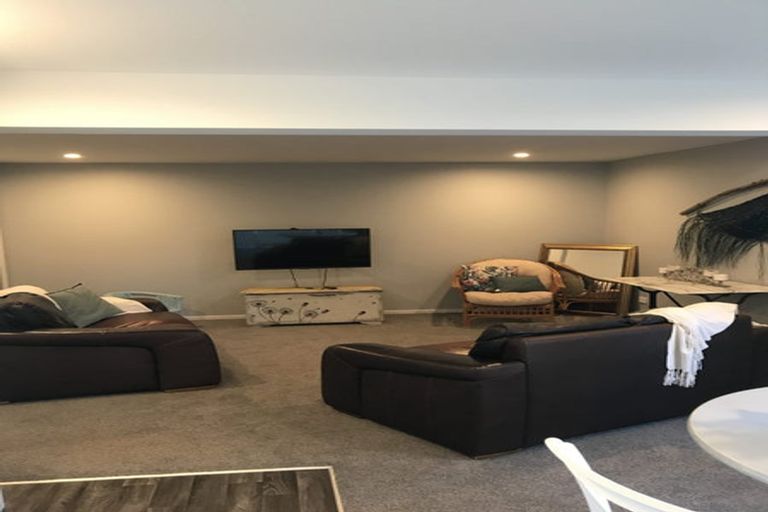 Photo of property in 4 Liston Avenue, Hilltop, Taupo, 3330