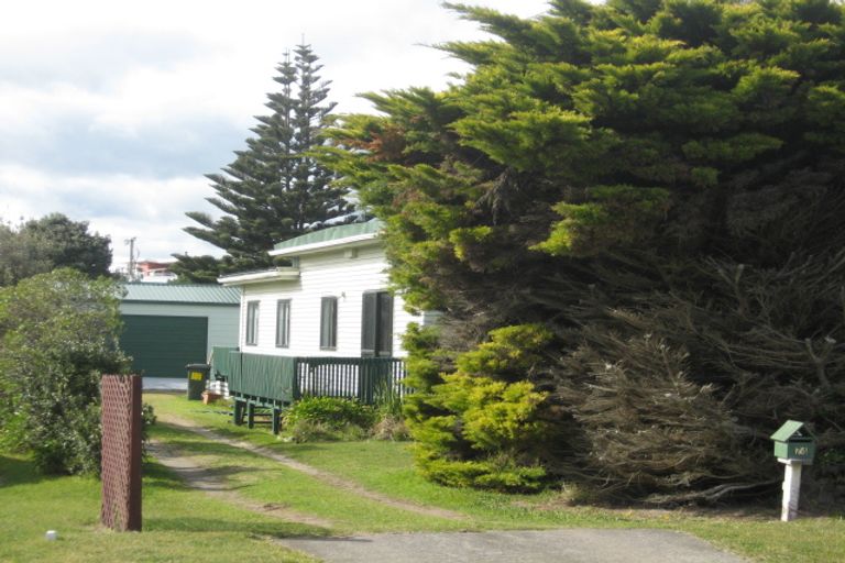 Photo of property in 74 Rua Avenue, Waitarere Beach, Levin, 5510