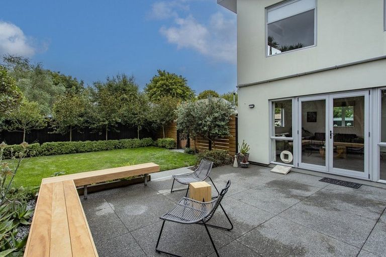 Photo of property in 56 Oxley Avenue, St Albans, Christchurch, 8014