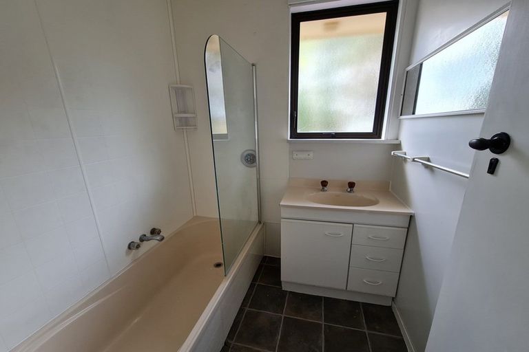 Photo of property in 12 Rochester Street, Awapuni, Palmerston North, 4412