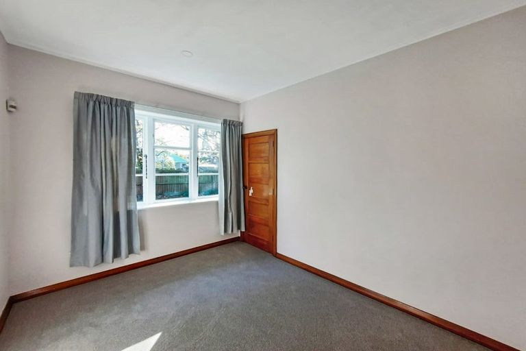 Photo of property in 4 Paeroa Street, Riccarton, Christchurch, 8041