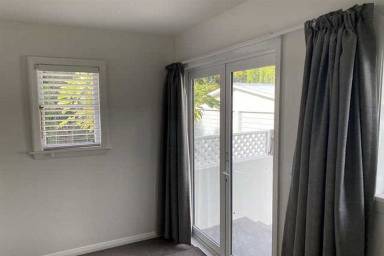 Photo of property in 9 Paeroa Street, Riccarton, Christchurch, 8041