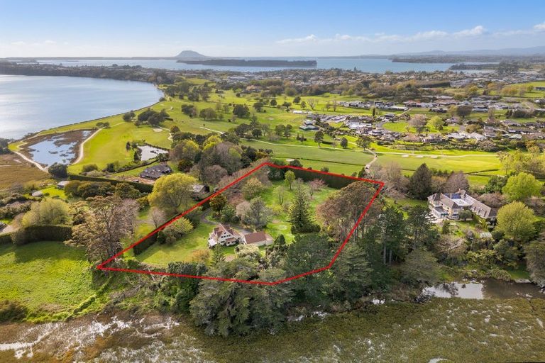 Photo of property in 137 Kayelene Place, Omokoroa, 3114