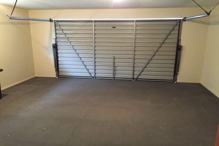 Photo of property in 134 Racecourse Road, Sockburn, Christchurch, 8042