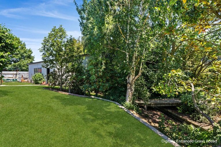 Photo of property in 52 Mcmurdo Street, Tinwald, Ashburton, 7700