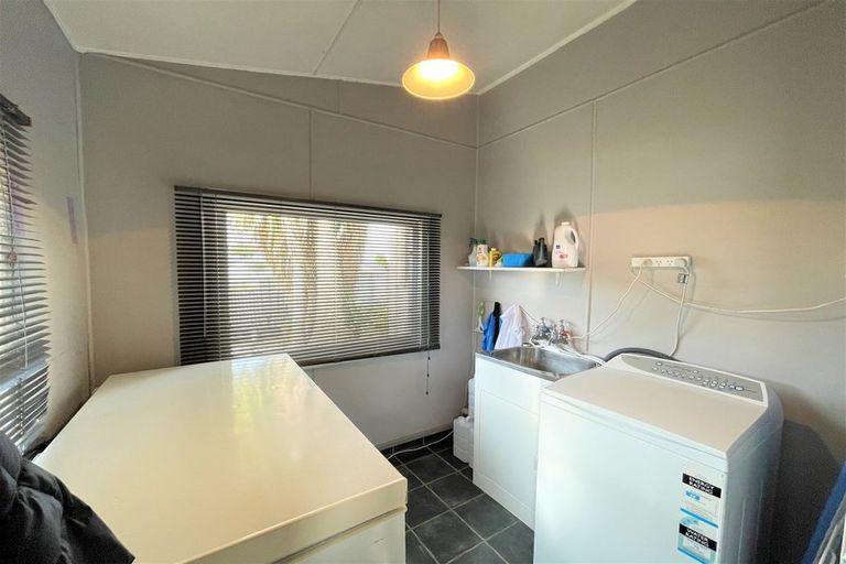 Photo of property in 218 Clyde Street, Balclutha, 9230