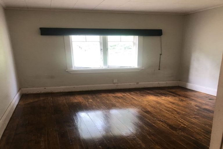 Photo of property in 51 Whitford Park Road, Whitford, Howick, 2571