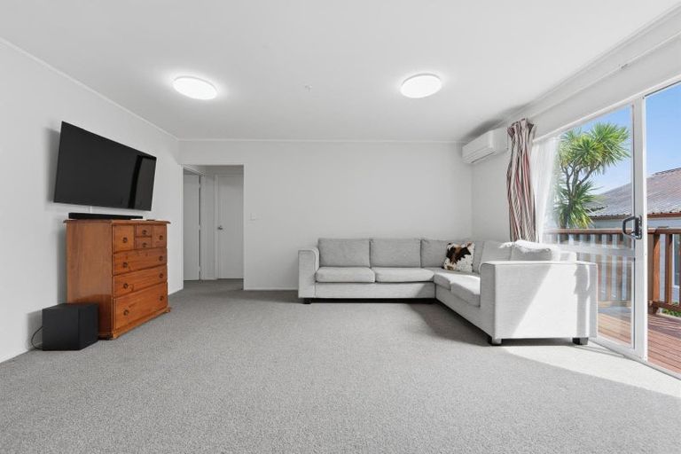 Photo of property in 1/117 Rosier Road, Glen Eden, Auckland, 0602
