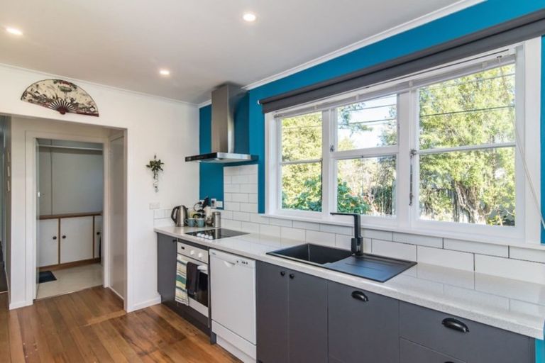 Photo of property in 119 Amohia Street, Paraparaumu, 5032