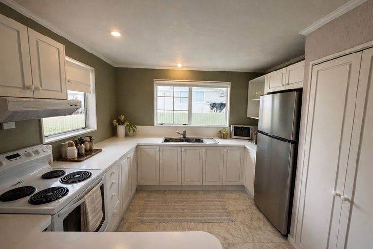 Photo of property in 39a Shamrock Street, Takaro, Palmerston North, 4412