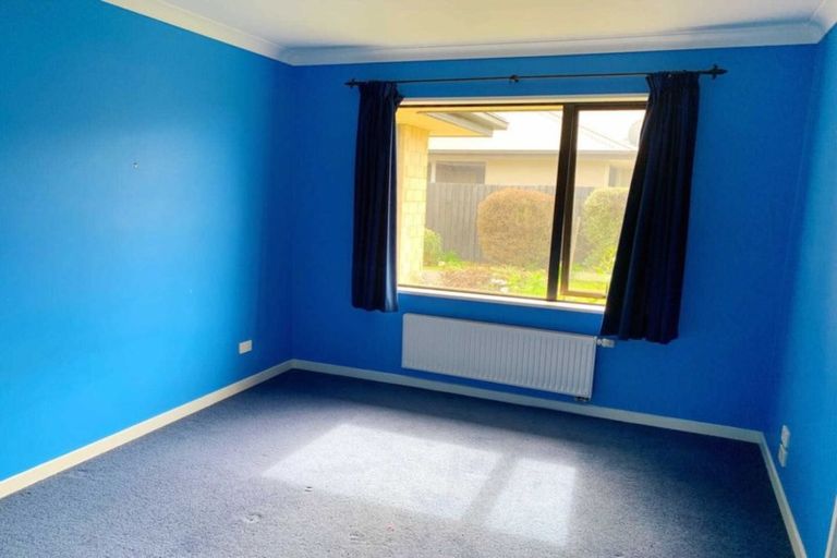 Photo of property in 73 Heathridge Place, Lincoln, 7608