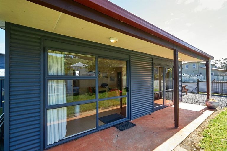 Photo of property in 61 Kotare Place, South Bay, Kaikoura, 7300