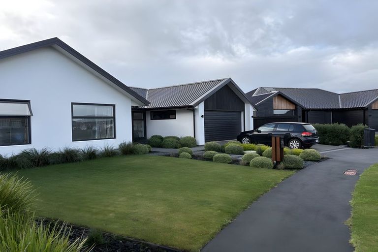 Photo of property in 20 Gisele Crescent, Halswell, Christchurch, 8025