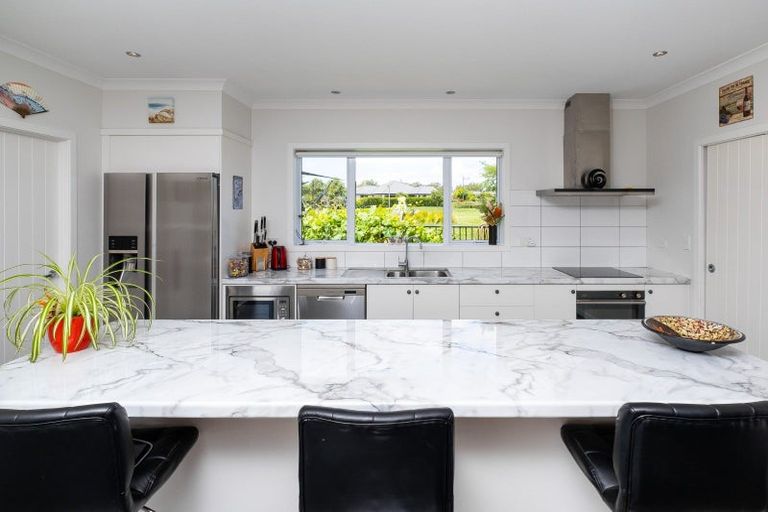 Photo of property in 21 Meissner Road, Havelock North, 4130