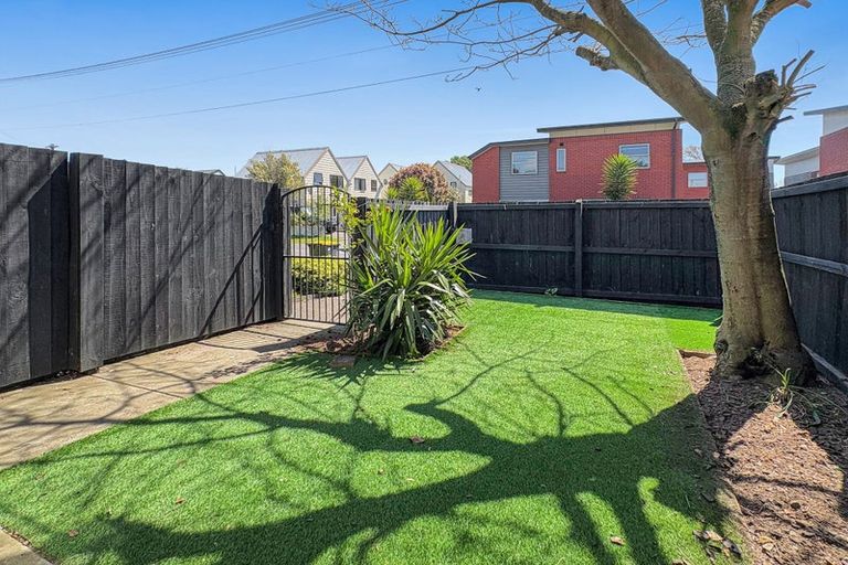 Photo of property in 2/20 Rosewarne Street, Spreydon, Christchurch, 8024