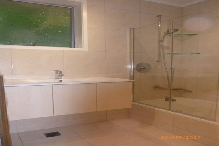 Photo of property in 2/38b Blakeborough Drive, Forrest Hill, Auckland, 0620