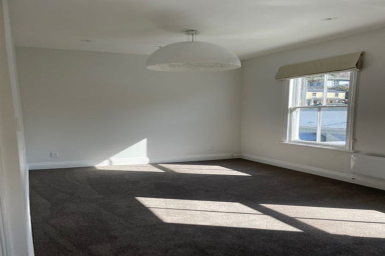 Photo of property in 2 Glenbervie Terrace, Thorndon, Wellington, 6011