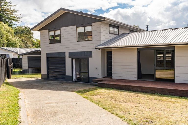 Photo of property in 227 Raikes Avenue, Te Awamutu, 3800