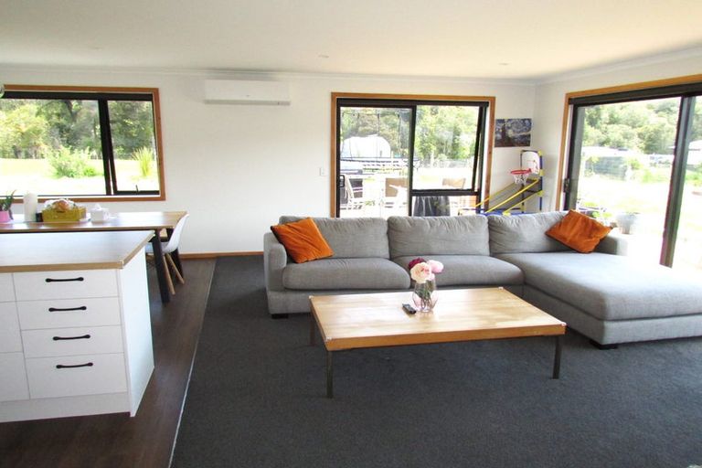 Photo of property in 7 Aorangi Drive, Greymouth, 7805