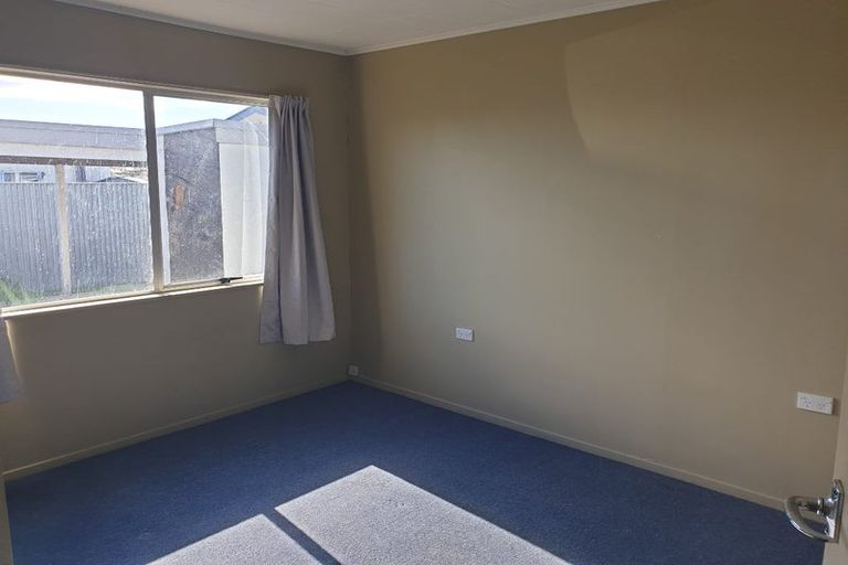 Photo of property in 1/36 Shortland Street, Tamatea, Napier, 4112