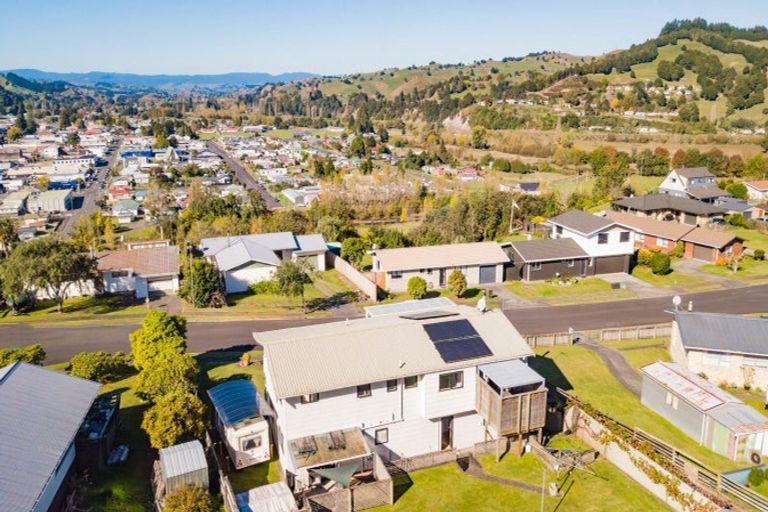 Photo of property in 28 House Avenue, Taumarunui, 3920
