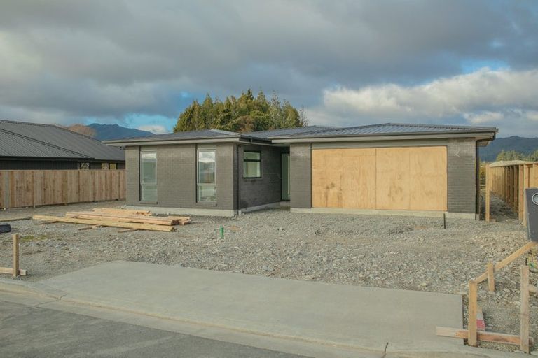Photo of property in 10a Hinau Crescent, Kaiata, Greymouth, 7805
