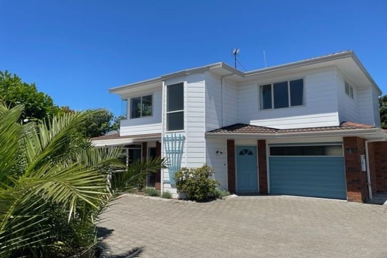 Photo of property in 10 Terrace Avenue, Mount Maunganui, 3116