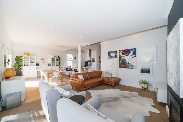 Photo of property in 15 Douglas Street, West End, Palmerston North, 4412