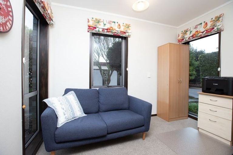 Photo of property in 49 Hooker Avenue, Chedworth, Hamilton, 3210