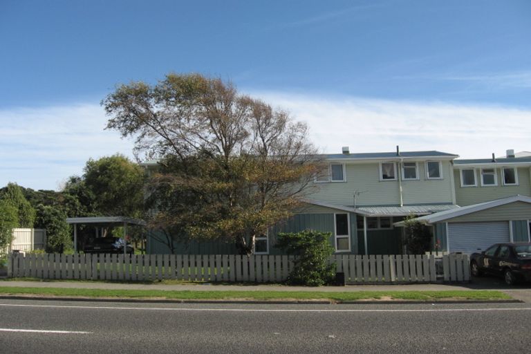 Photo of property in 123a-d Mungavin Avenue, Ranui, Porirua, 5024