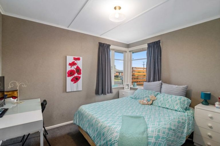 Photo of property in 16 Basley Road, Owhata, Rotorua, 3010