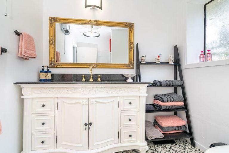 Photo of property in 1c Blackhead Road, Concord, Dunedin, 9018