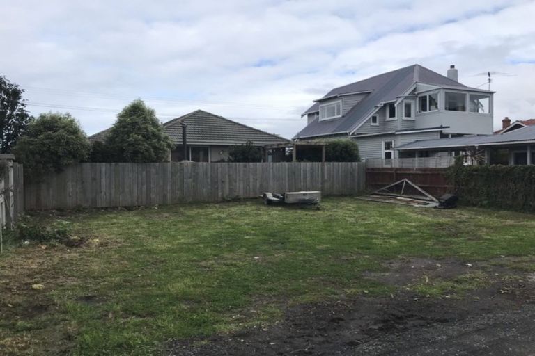 Photo of property in 94a Hargest Crescent, Saint Clair, Dunedin, 9012