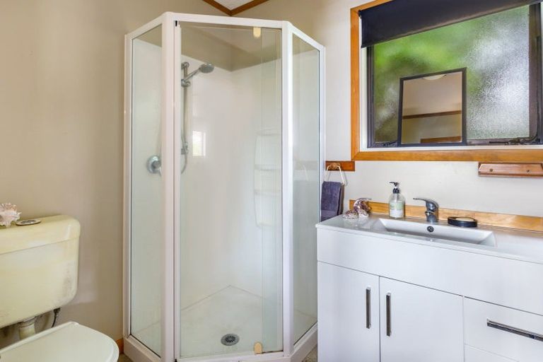 Photo of property in 60 Kaihua Road, Nukuhau, Taupo, 3330