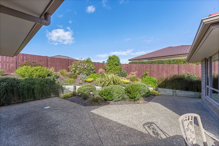 Photo of property in 4 Clifton Lane, Snells Beach, 0920