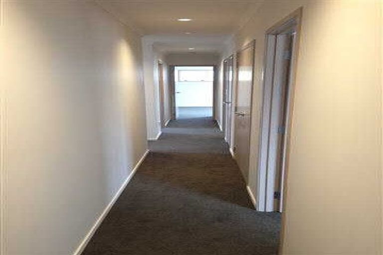 Photo of property in 2 Derwent Place, Flagstaff, Hamilton, 3210