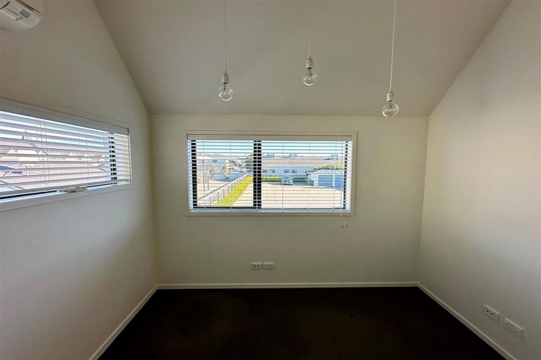 Photo of property in 99 Papanui Road, Merivale, Christchurch, 8014