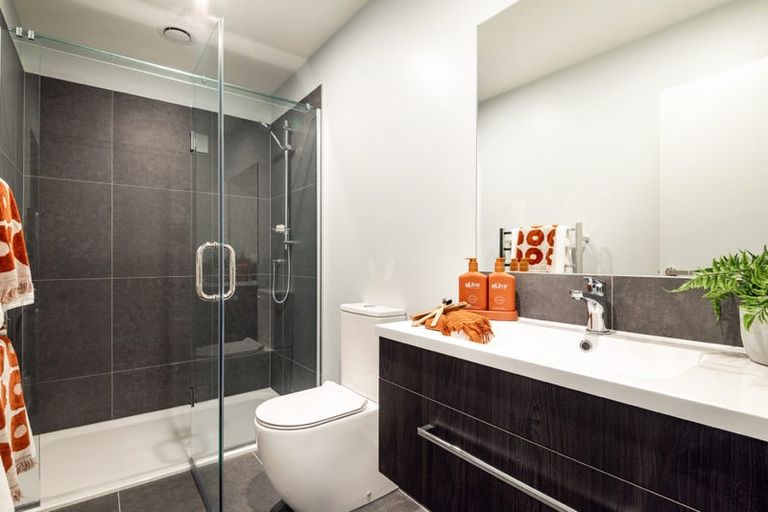 Photo of property in 118 Te Oneroa Way, Long Bay, Auckland, 0630