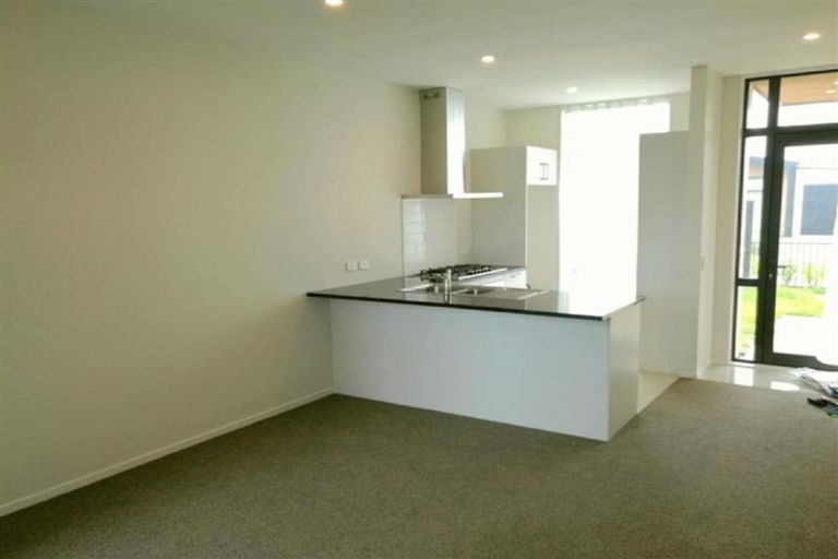 Photo of property in 71 Battalion Drive, Papakura, 2110