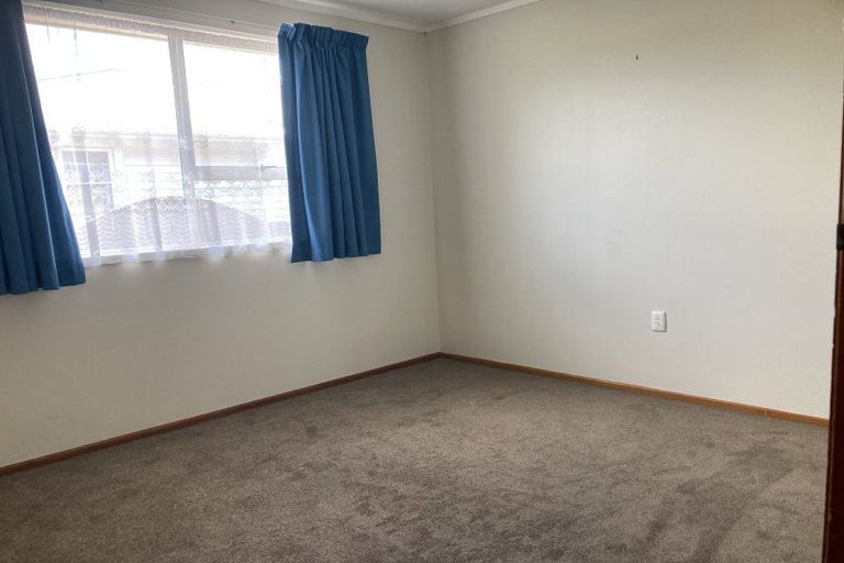 Photo of property in 79a Blake Street, Waitara, 4320