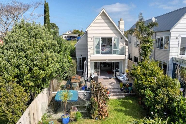 Photo of property in 7a Torkar Road, Clarks Beach, 2122