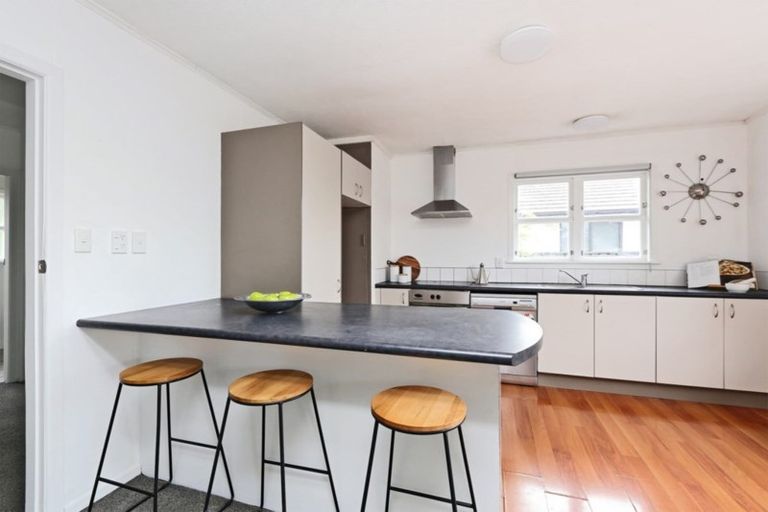 Photo of property in 1312 Jubilee Street, Mayfair, Hastings, 4122