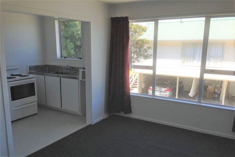 Photo of property in 3/26 Phillip Street, Johnsonville, Wellington, 6037