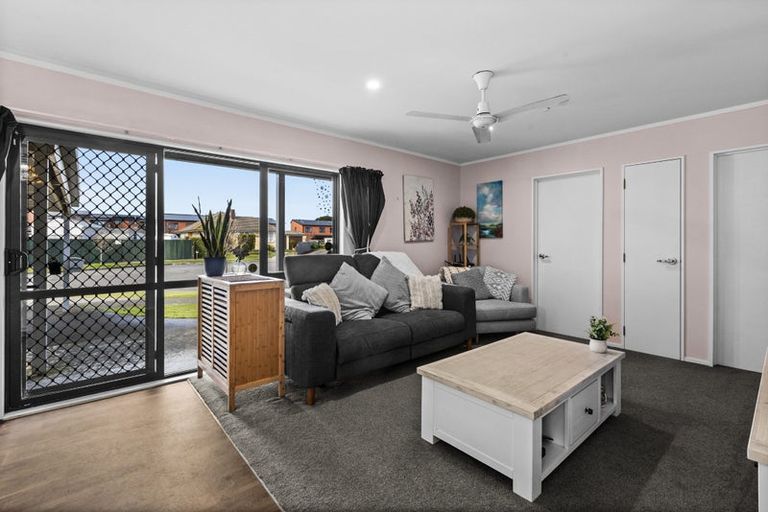 Photo of property in 1a Barton Place, Marewa, Napier, 4110