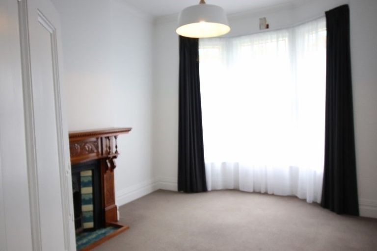 Photo of property in 9 Levy Street, Mount Victoria, Wellington, 6011