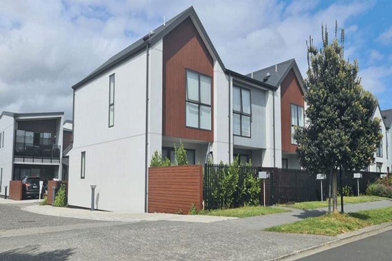 Photo of property in 31 Gateway Avenue, Beachlands, Auckland, 2018