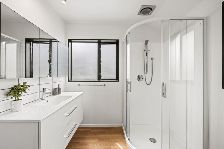 Photo of property in 15 Willoughby Lane, Parklands, Christchurch, 8083