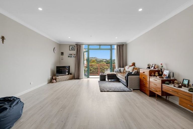 Photo of property in 164ag Harbour Village Drive, Gulf Harbour, Whangaparaoa, 0930