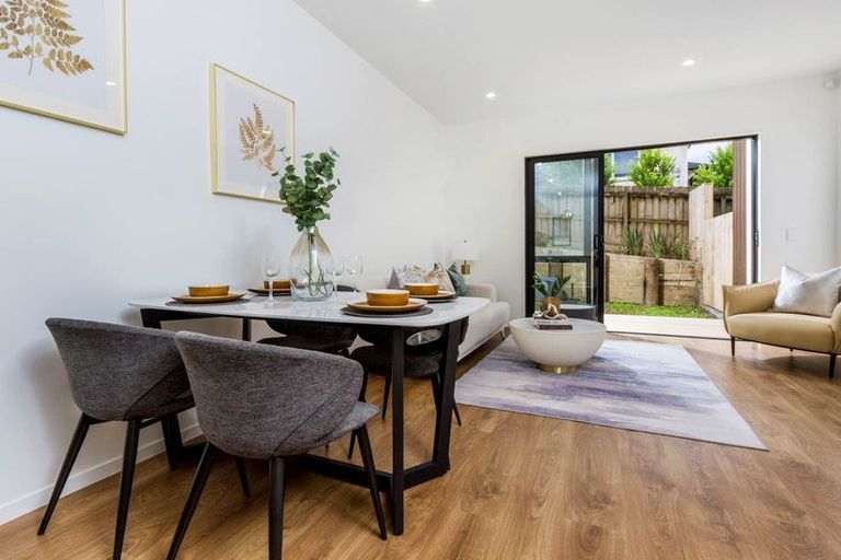 Photo of property in 15/26 Springvale Drive, Fairview Heights, Auckland, 0632