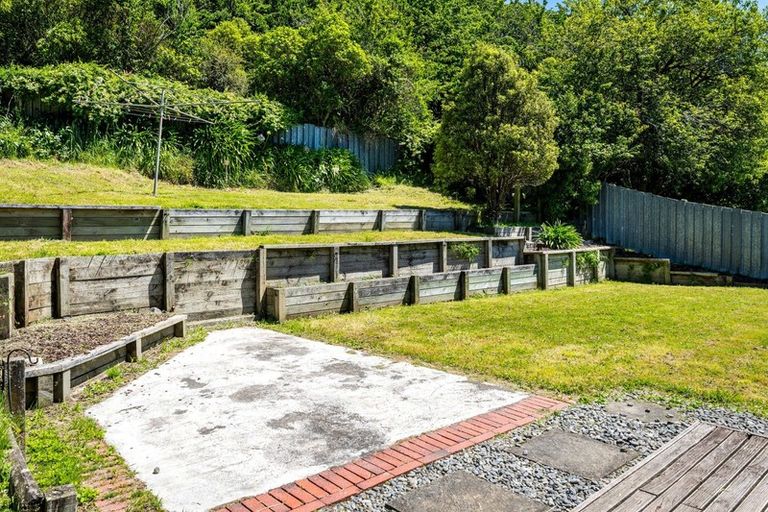 Photo of property in 226 Waddington Drive, Naenae, Lower Hutt, 5011